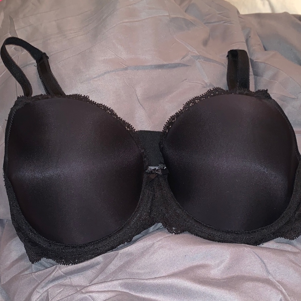 Black lace dream angles lightly lined VS bra